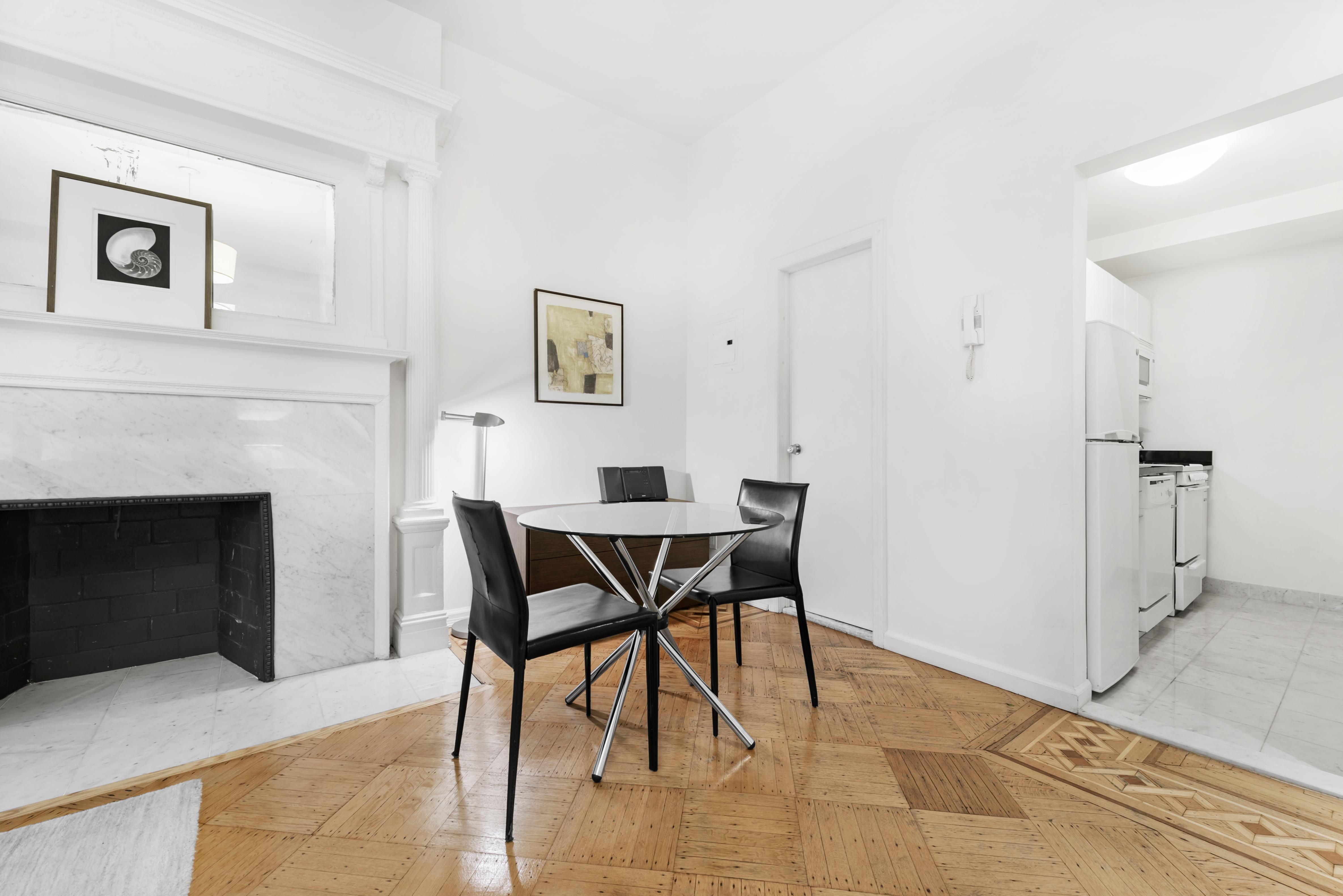 UWS FURNISHED STUDIO