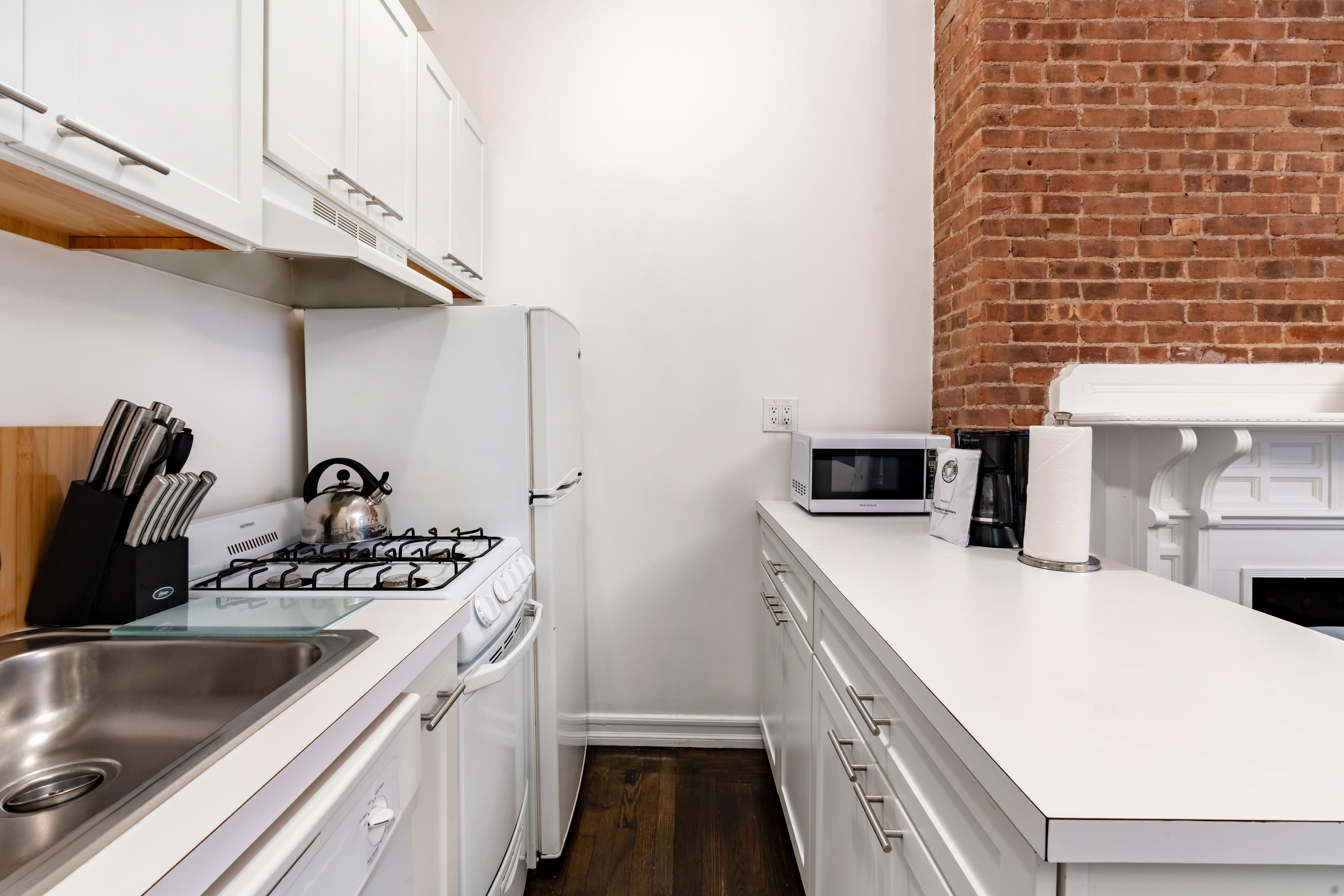 BEAUTIFUL STUDIO IN  UPPER WEST SIDE