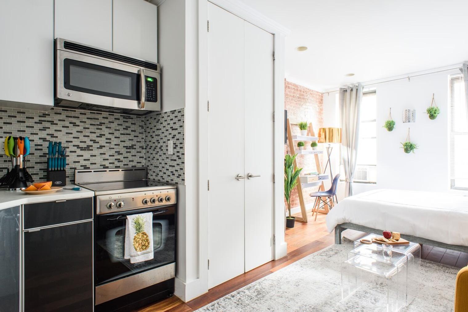 GORGEOUS STUDIO IN KIPSBAY