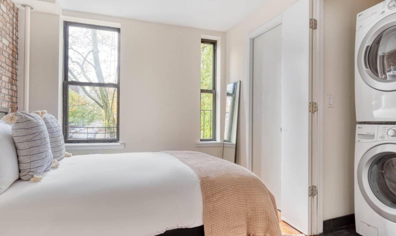 COZY ONE BEDROOM IN EAST-VILLAGE